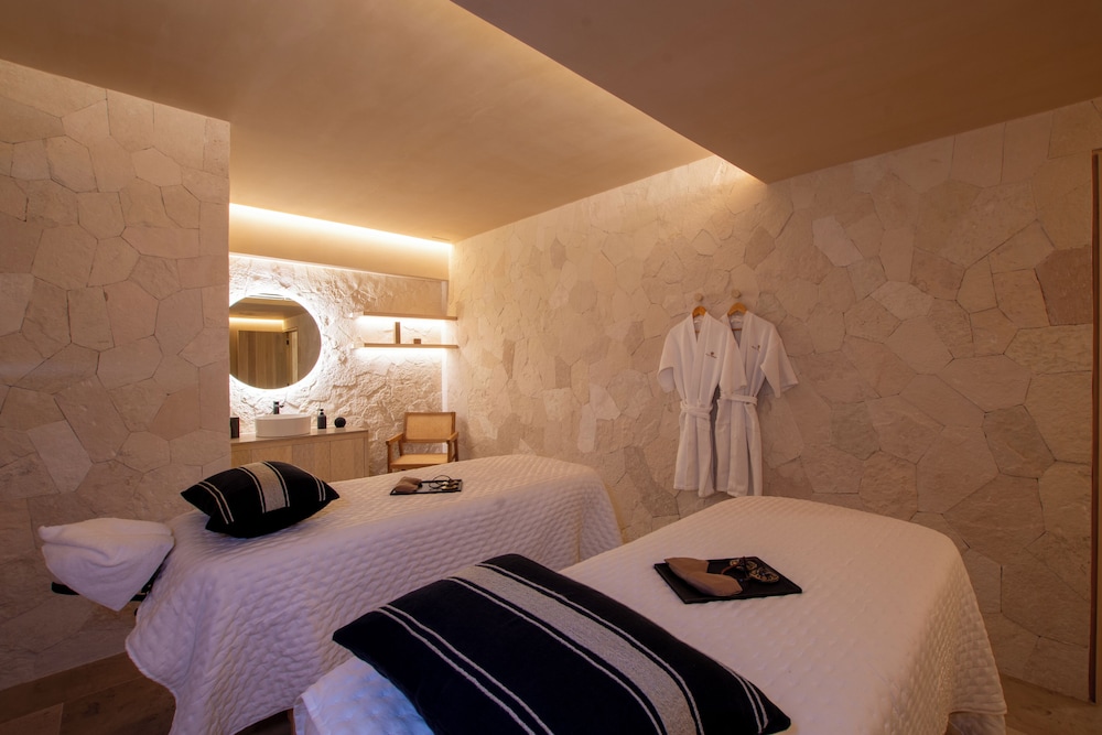Villa Premiere Boutique Hotel & Romantic Getaway - Adults Only 73/99