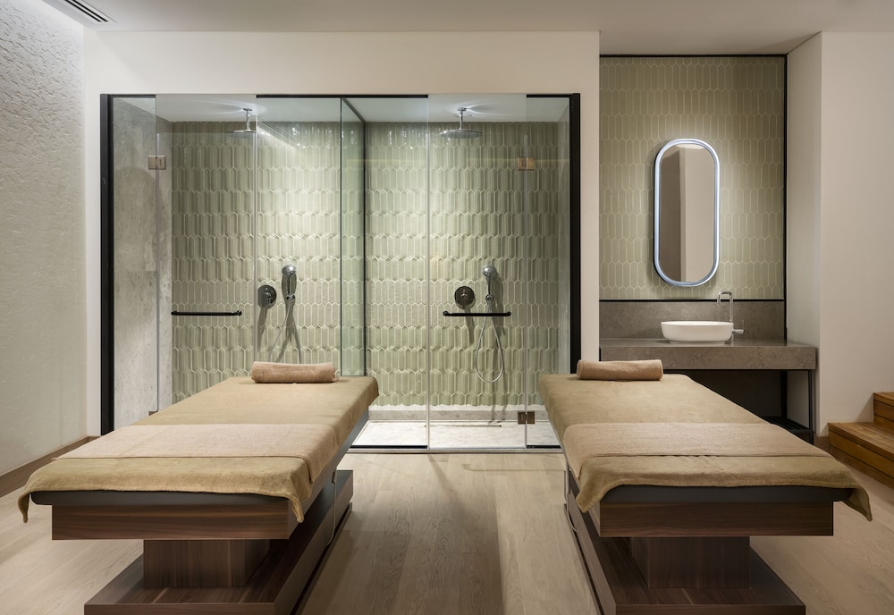 Radisson Collection Hotel Bodrum 37/75