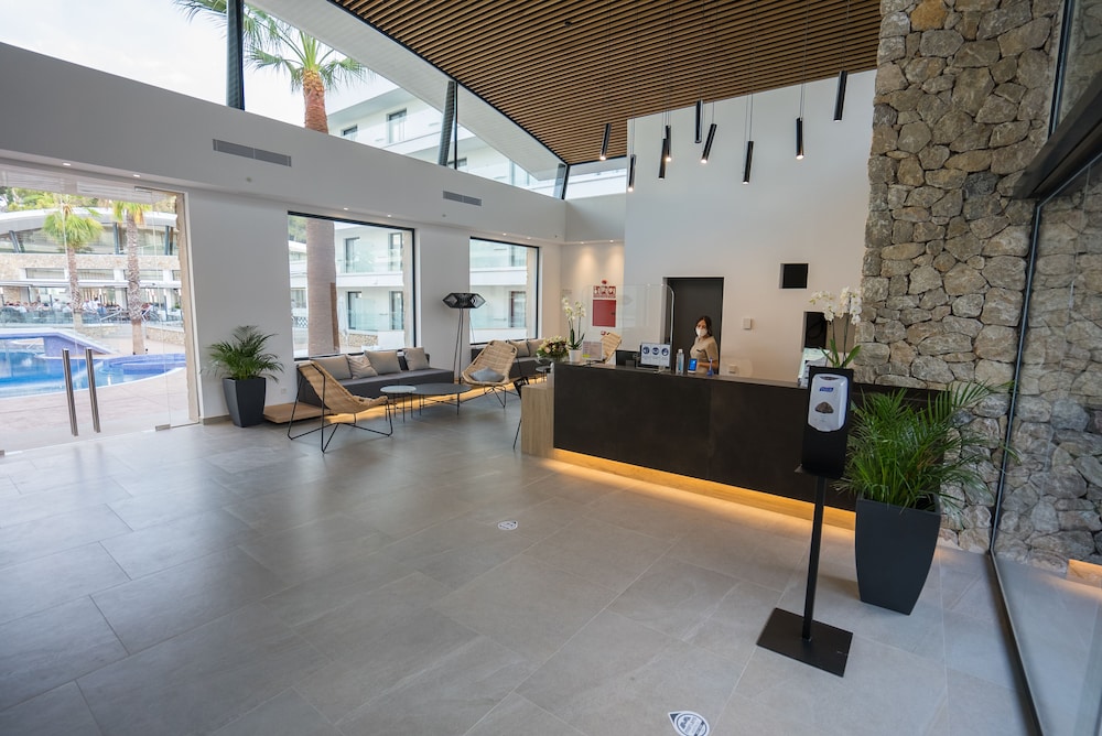 Morlans Suite Hotel Adults Only 5/51