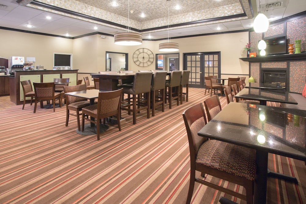 Best Western Plus Lexington 42/55