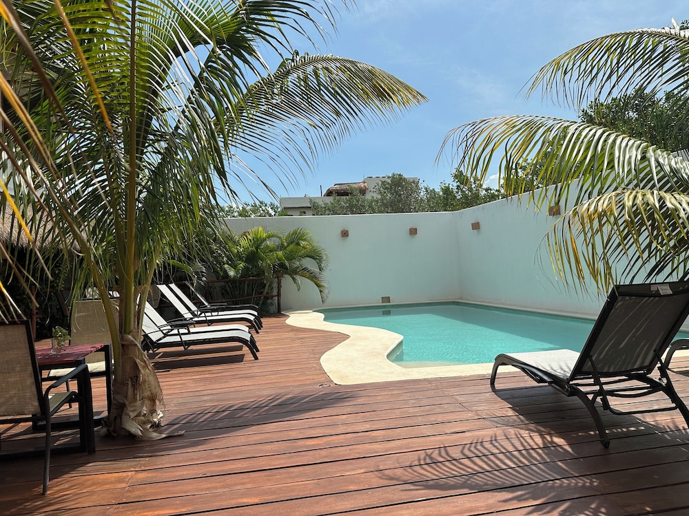 La Casa del Sol Holbox 46/56