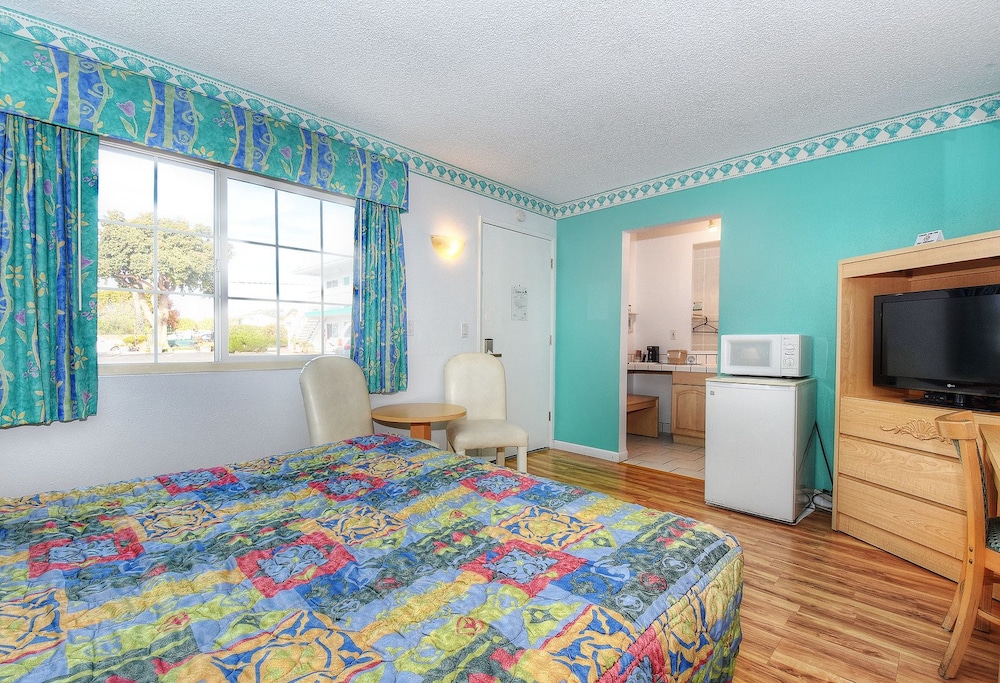 Morro Bay Sandpiper Inn 29/48
