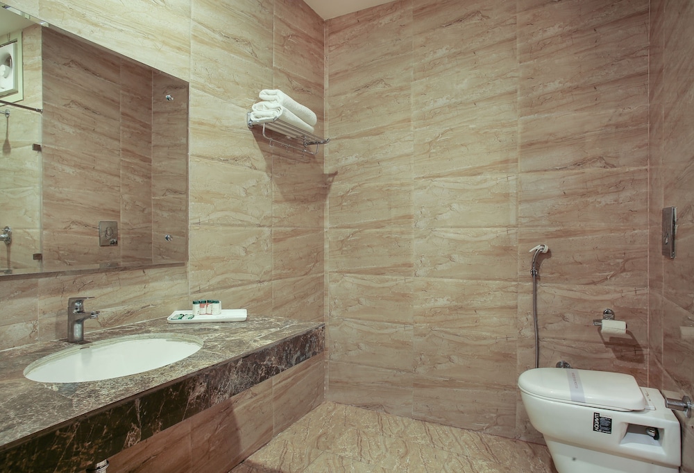 Hotel The Royal Krishna 42/47