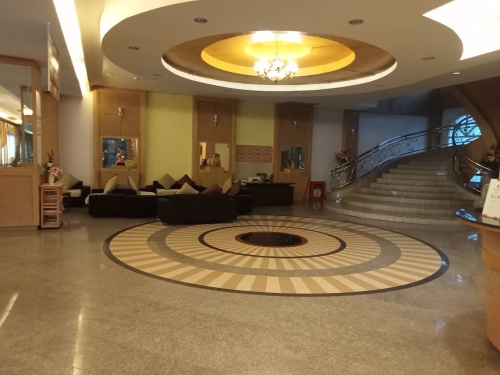 MAJOR GRAND HOTEL 7/44