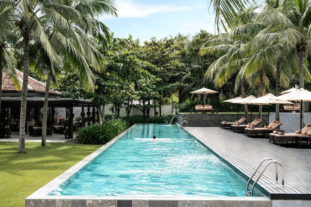 Four Seasons Resort The Nam Hai, Hoi An, Vietnam 6/72