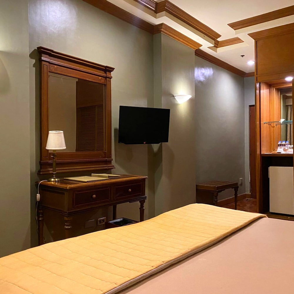 Herald Suites 42/50