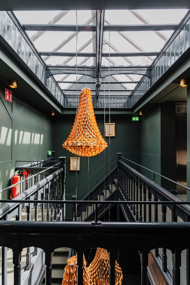 De Jonker Urban Studios & Suites 54/60