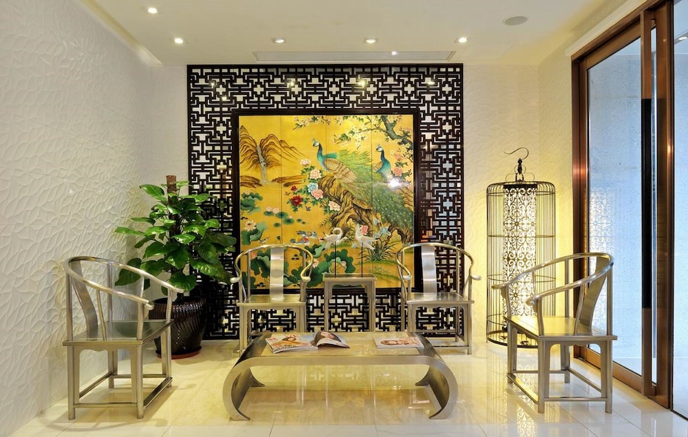 Metropole Hotel Macau 29/38