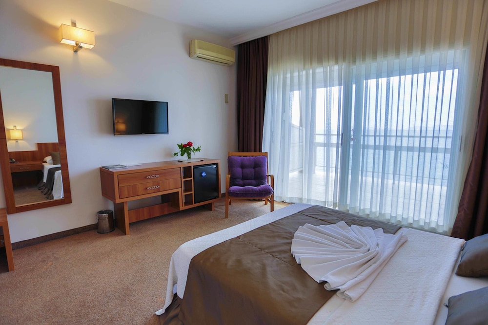 Melis Otel 35/65