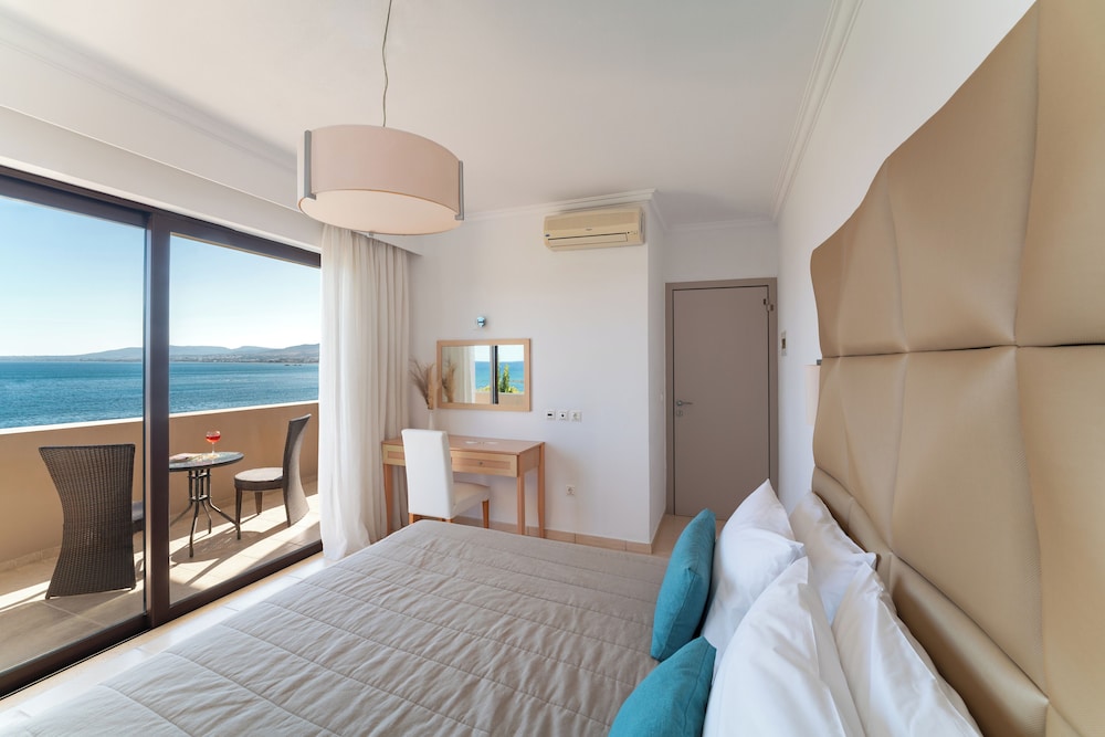 Al Mare Villas 12/67