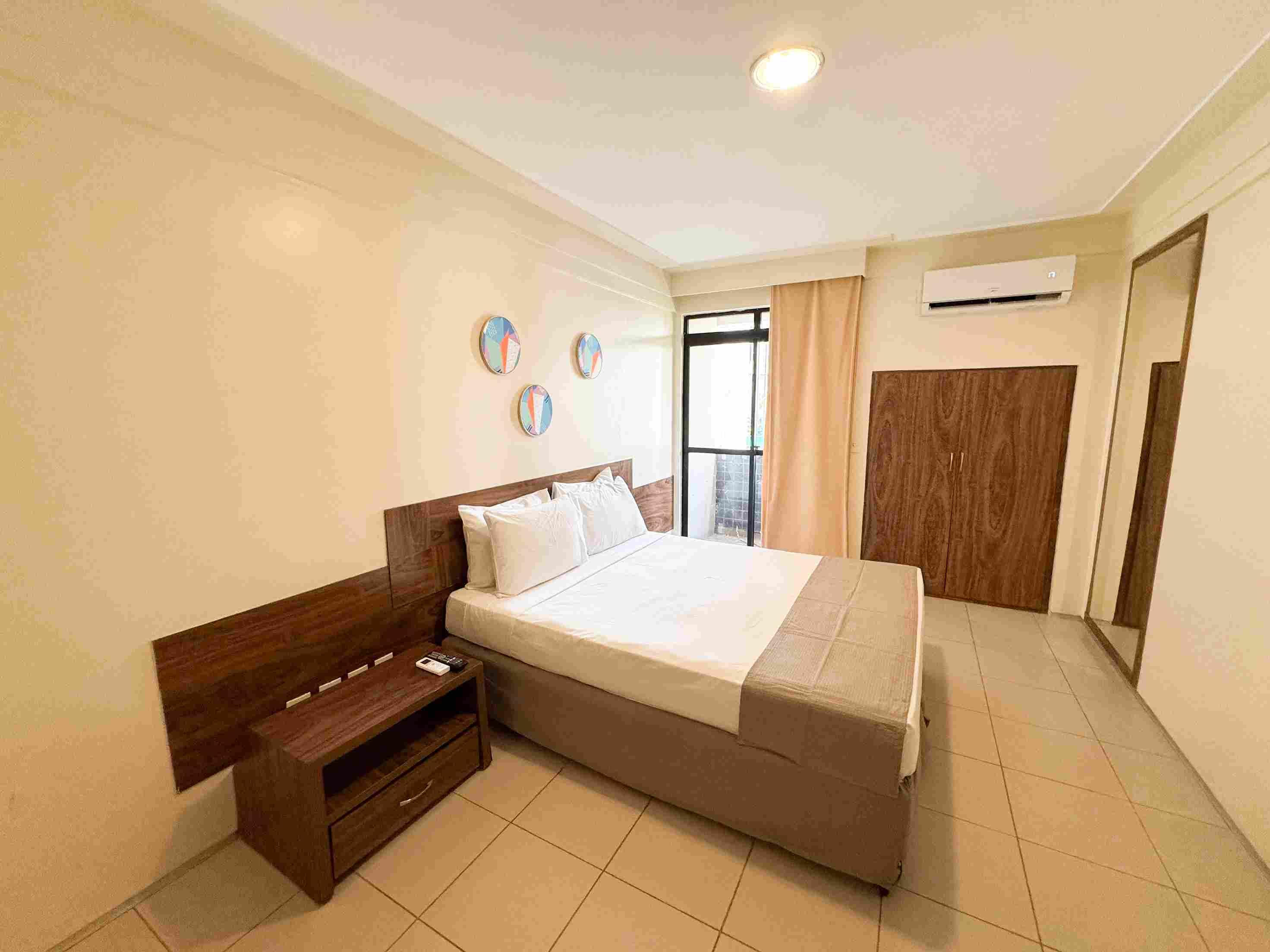 غرفة قياسية بسرير مزدوج بإطلالة، D8 Hotel Express 3/6
