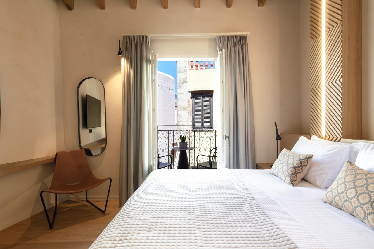 Consolato Boutique Suites 48/94