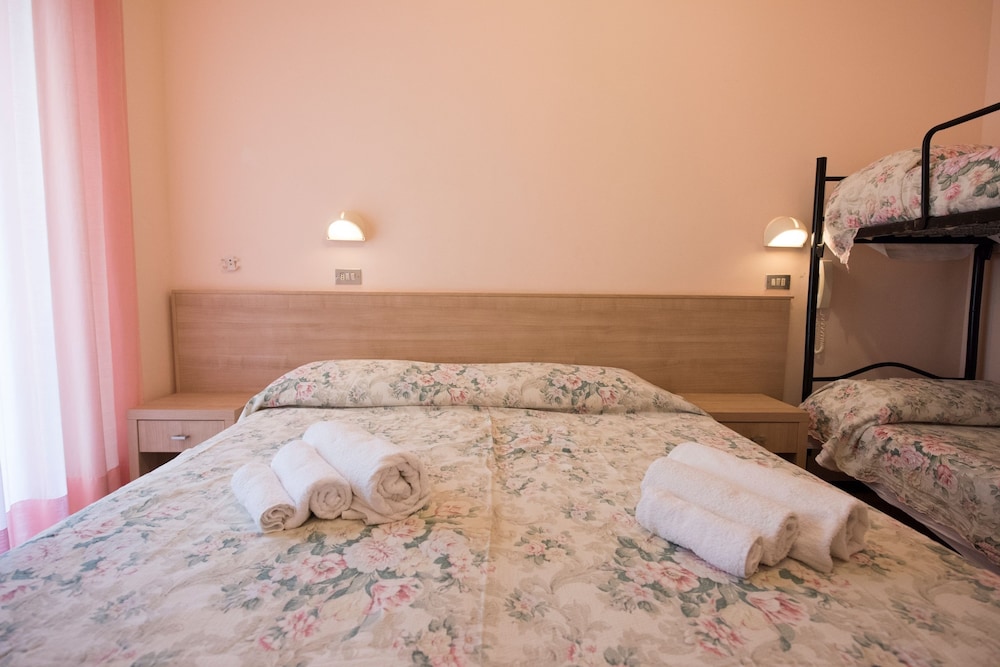 Settebello Hotel 25/50