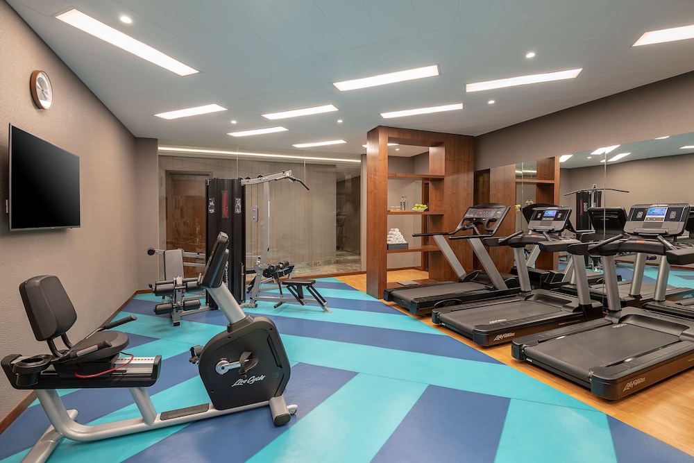 Radisson Mumbai Andheri MIDC 27/65