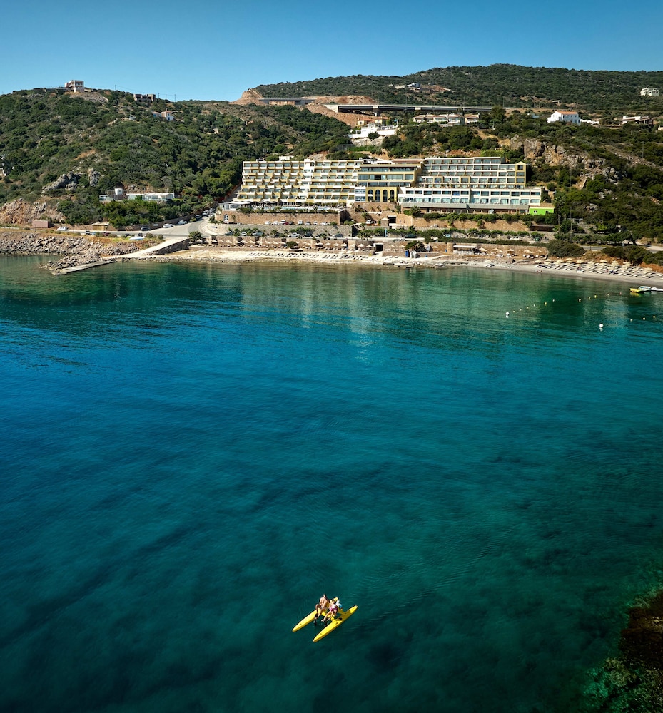 Blue Marine Resort and Spa 68/71