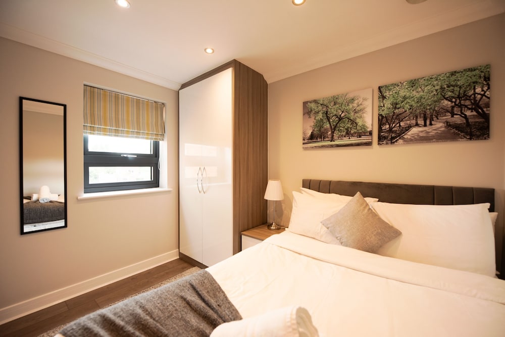 Luxury, Penthouse, 2 Double Beds, City View, Private Bathroom