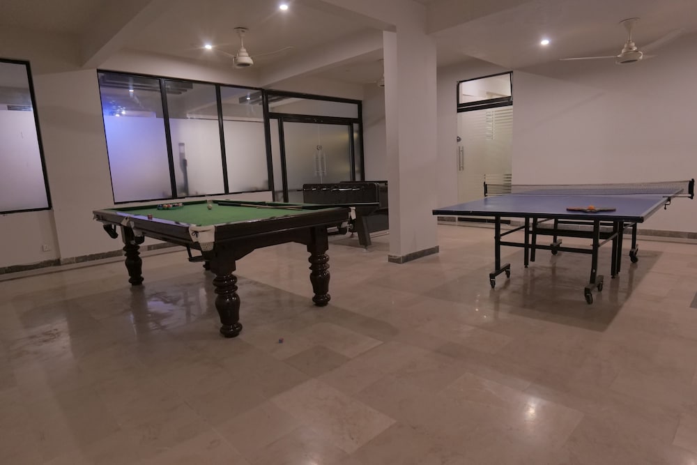 Xefan Hotel and Suites 54/59