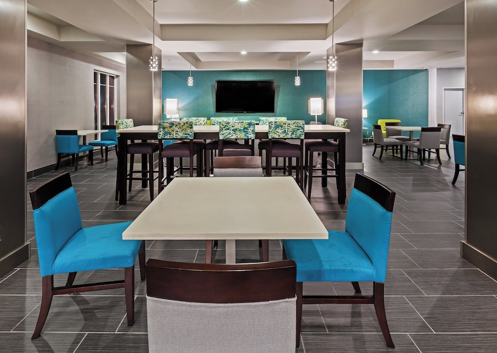 Holiday Inn Express And Suites Killeen-Fort Hood Area 39/43