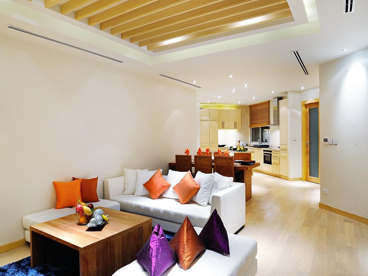 Beachfront Phuket 25/29
