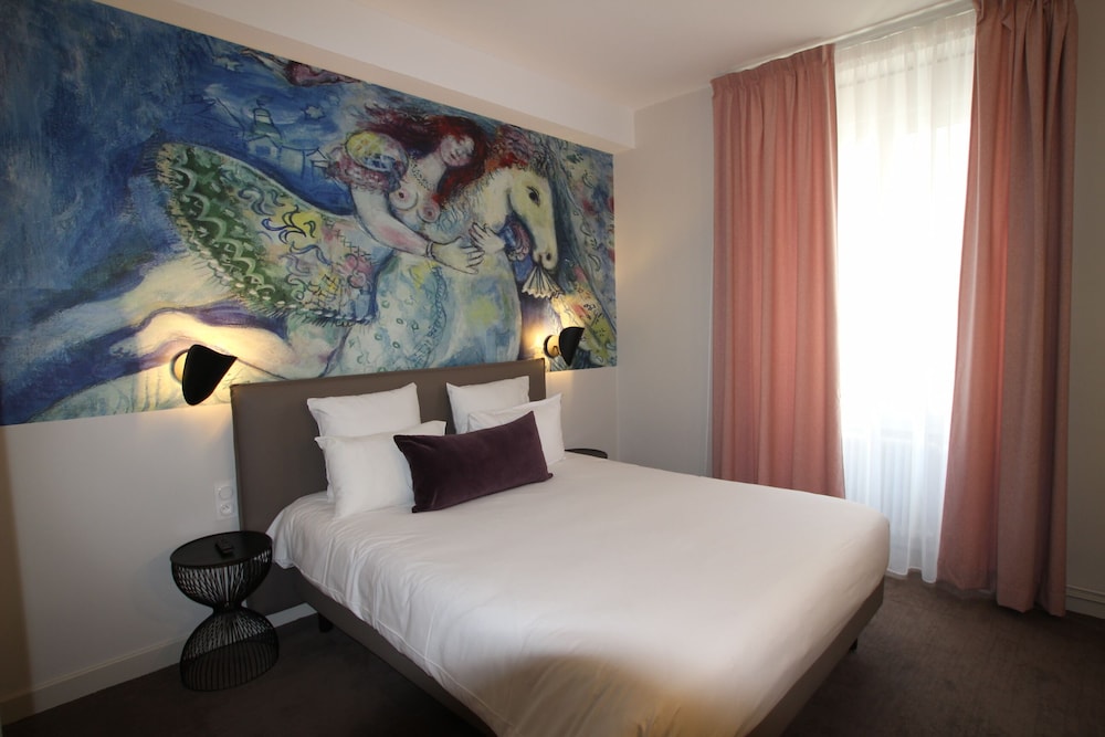 P Tit Dej Hotel Millau La Capelle 6/33