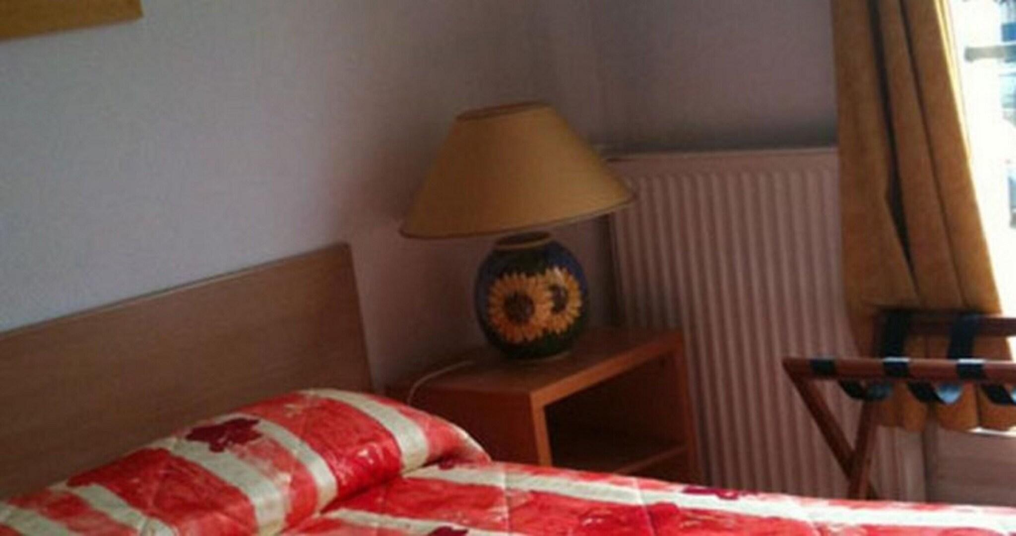 Hotel Victor Hugo 22/39