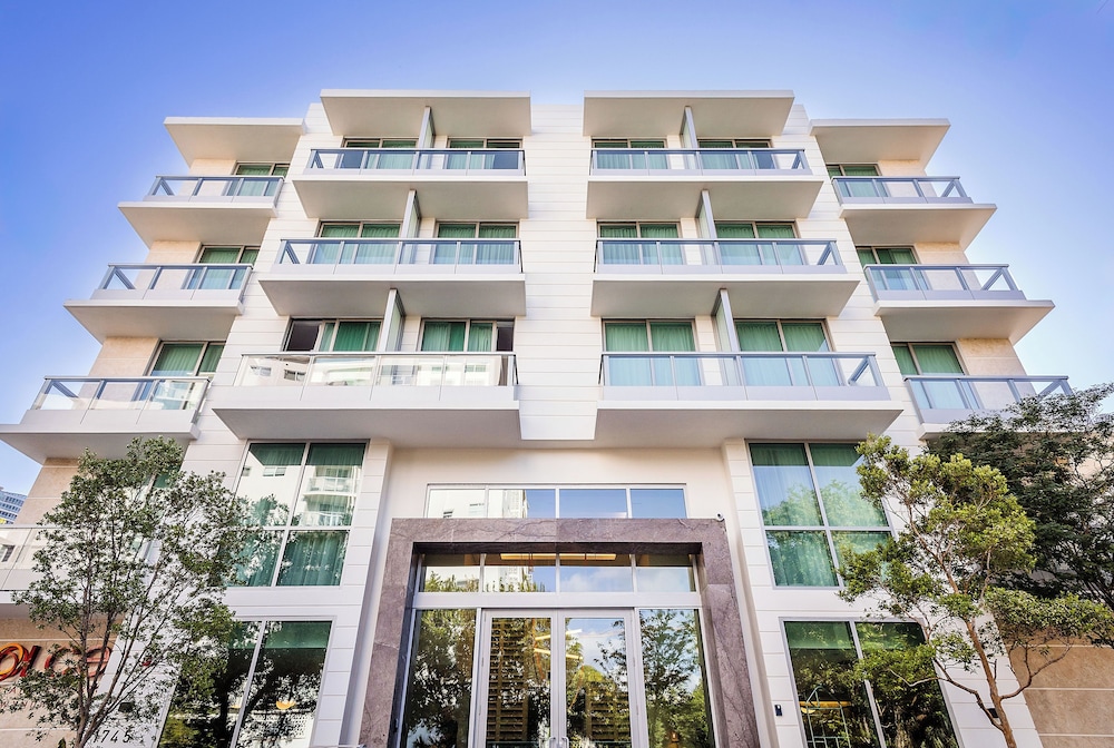 Dolce by Wyndham Miami Beach 5/59