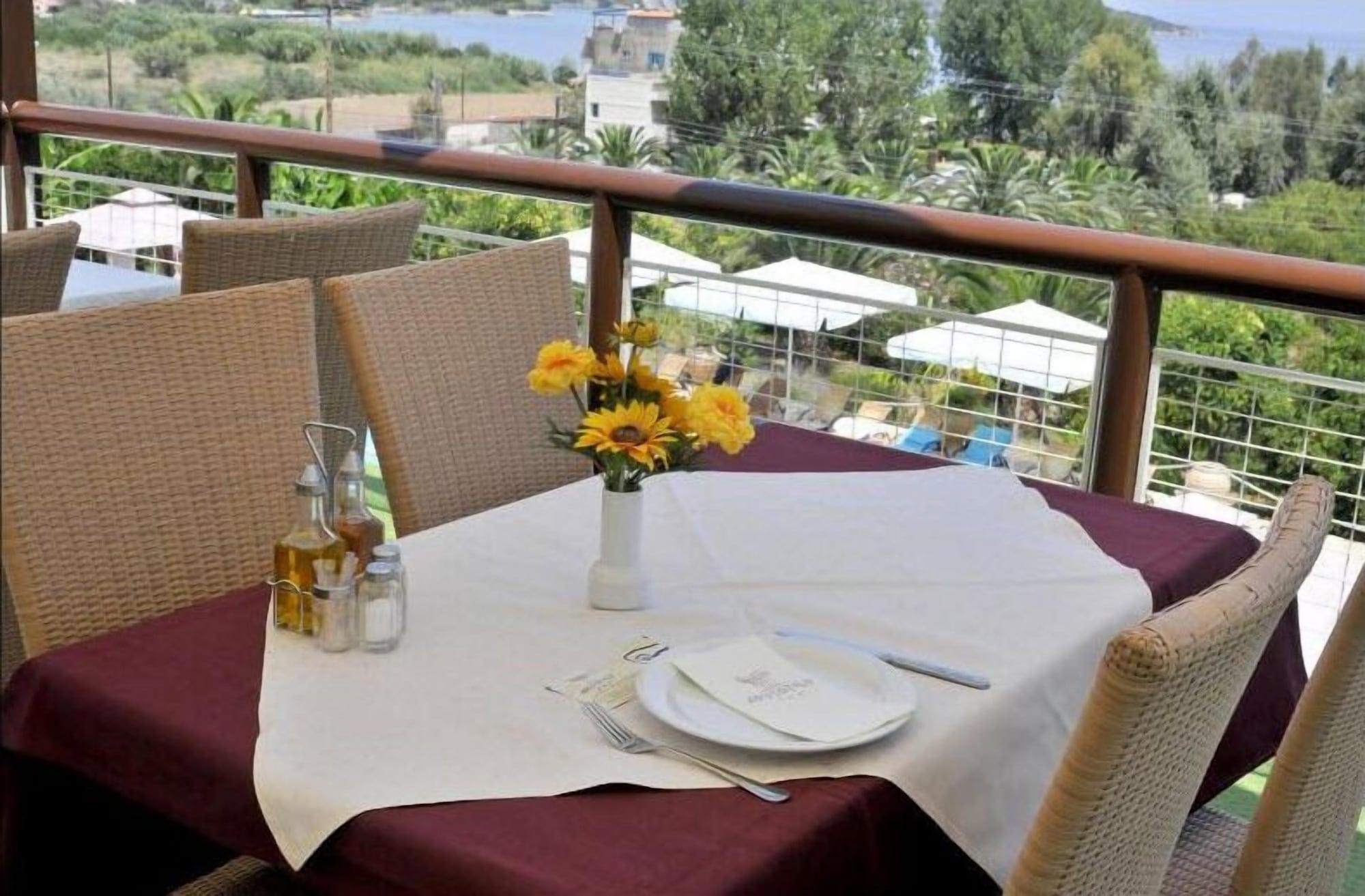 Aristotelis Hotel 33/52