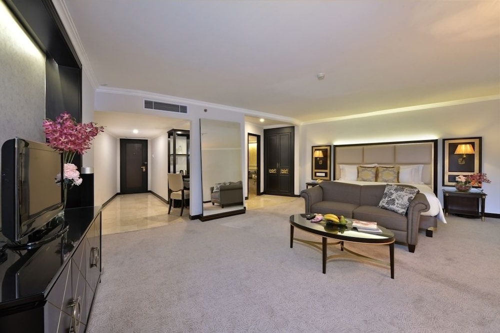 ARTOTEL Suites Aquila - Bandung 27/50