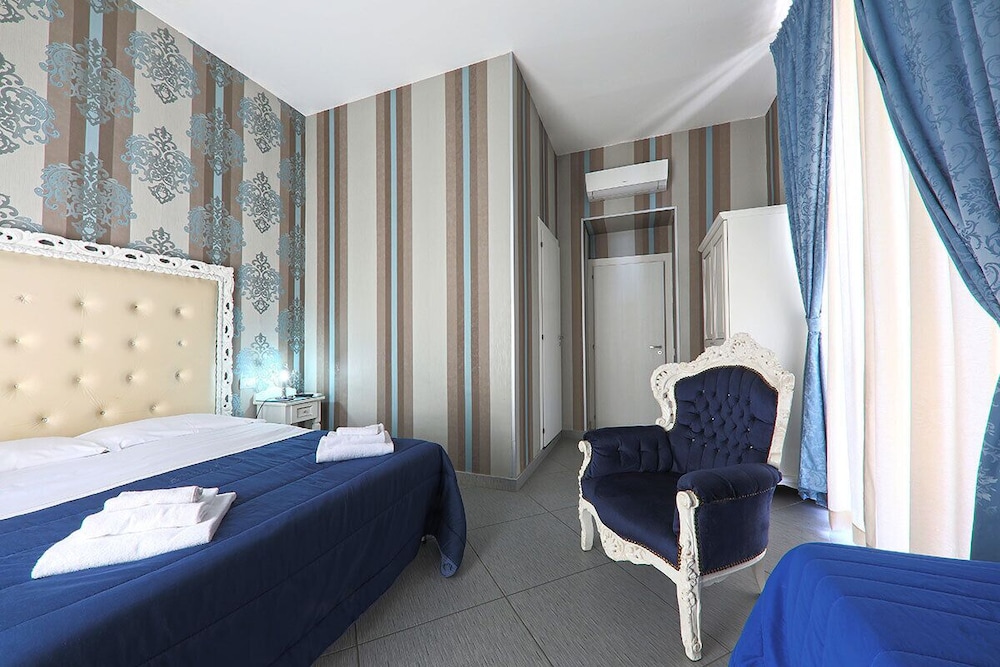 Hotel New Sayonara 45/57