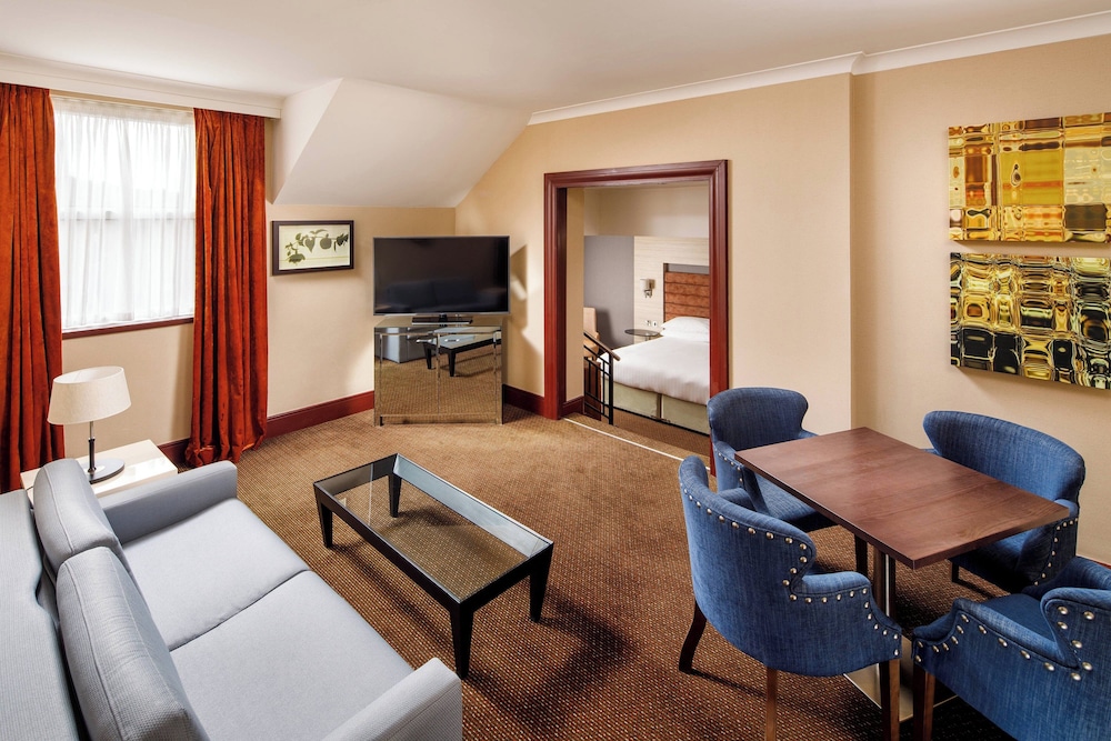 Delta Hotels by Marriott Cheltenham Chase 32/50