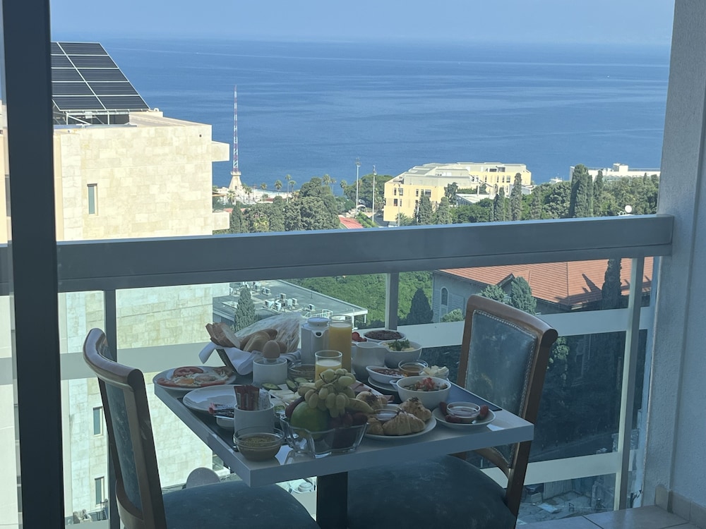EL SHEIKH SUITES 44/60