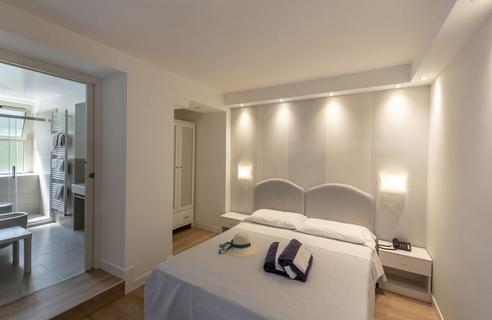 Hotel Beau Rivage 26/69