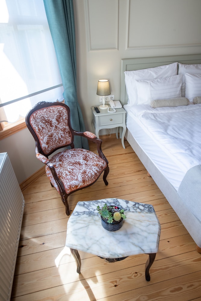 Ikiz Konak Boutique Hotel 17/30