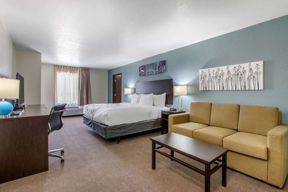Sleep Inn and Suites Ankeny Des Moines IA 8/33