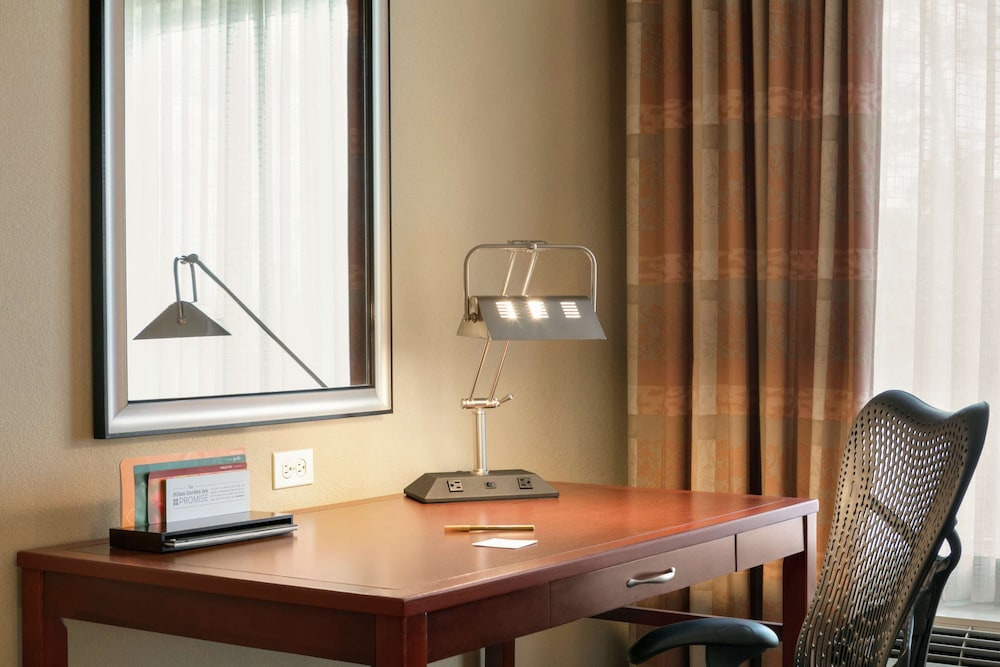Hilton Garden Inn Fort Myers Airport/FGCU 36/36