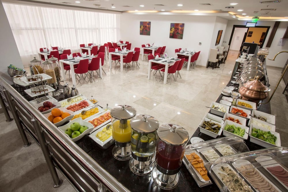 The Town Hotel Doha 42/49