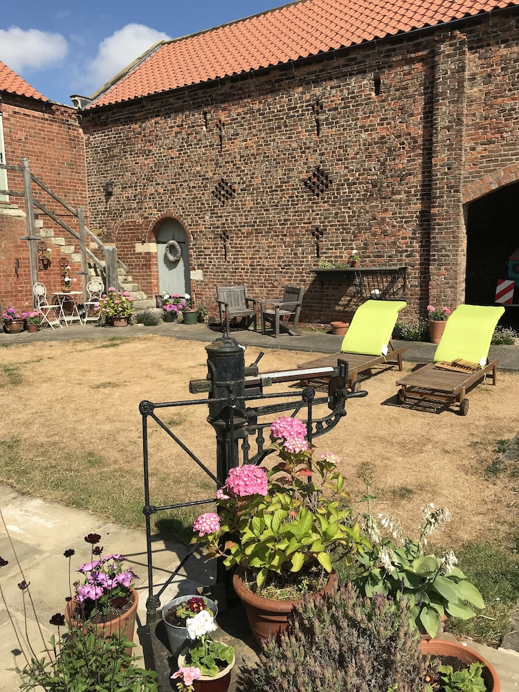 Colton Haggs Farm Bed And Breakfast 24/26