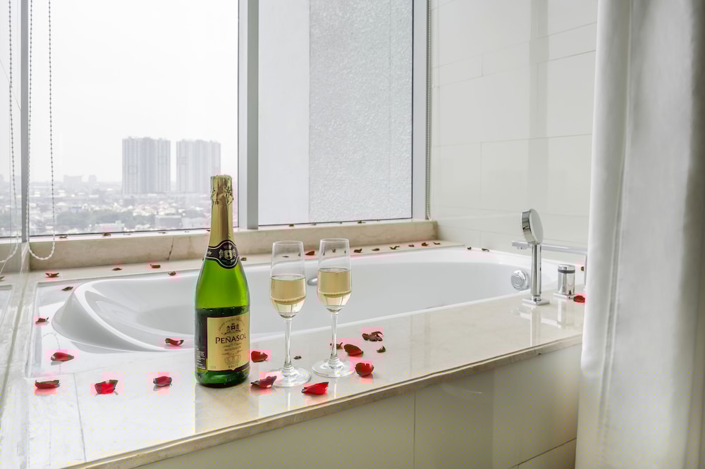 DoubleTree by Hilton Jakarta Kemayoran 12/54