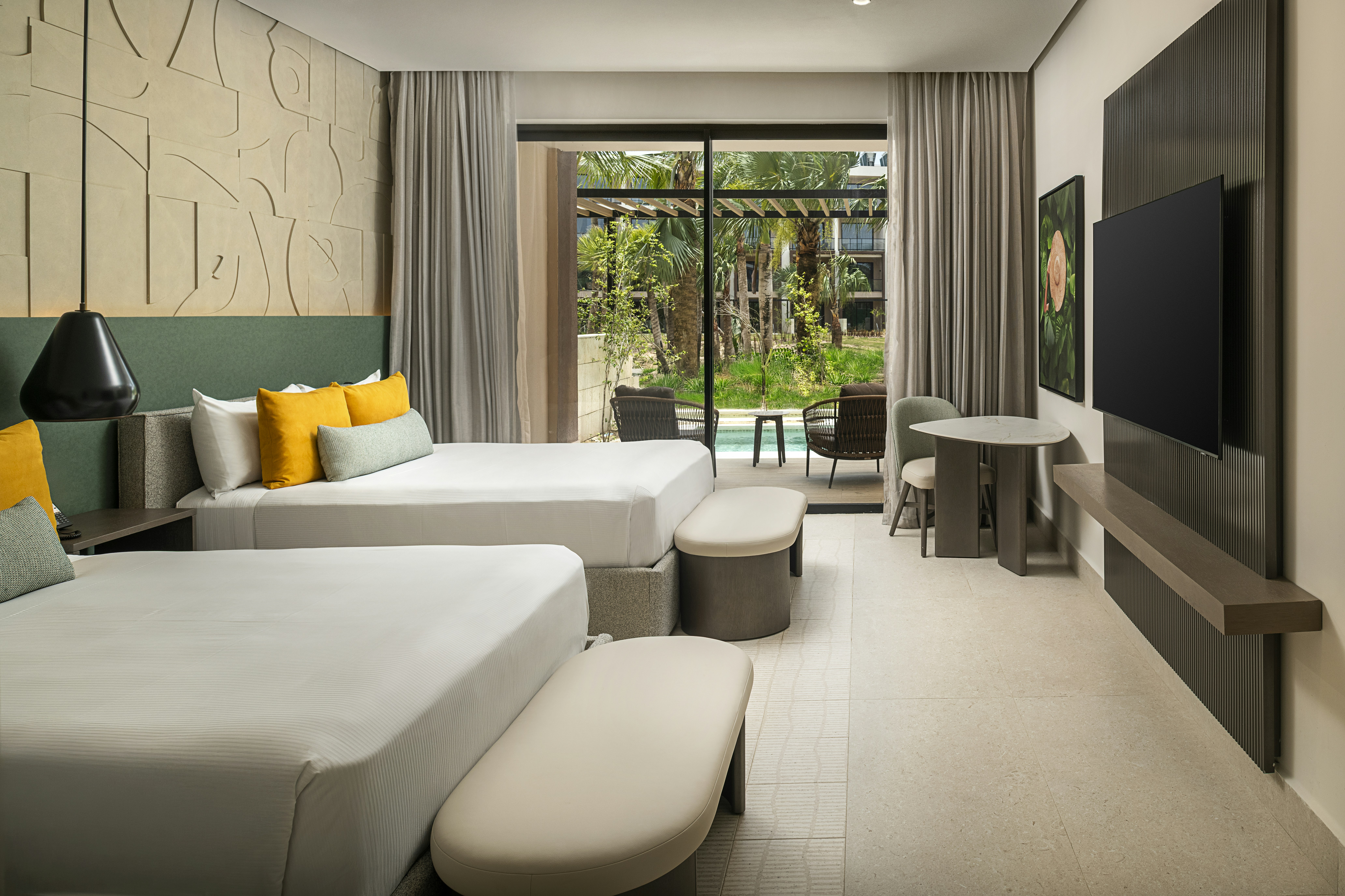 Room, 2 Queen Beds, Mountain View, Plunge Pool، Zemi Miches Punta Cana All-Inclusive Resort, Curio by Hilton 3/7