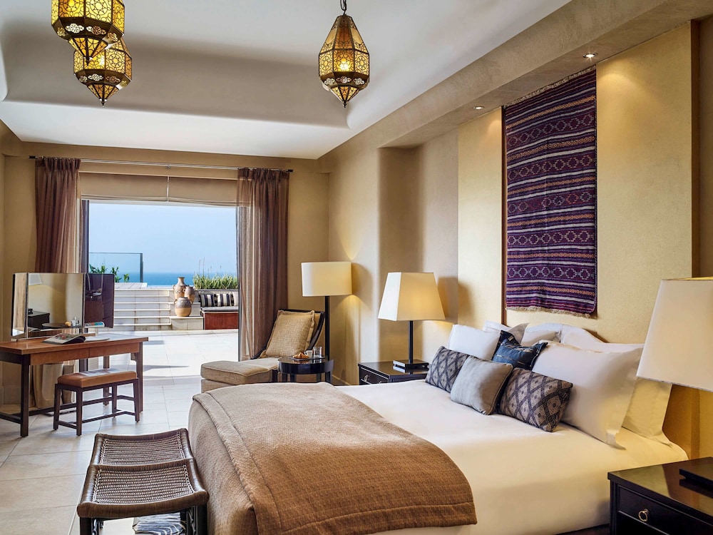 Sofitel Bahrain Zallaq Thalassa Sea and Spa 23/70