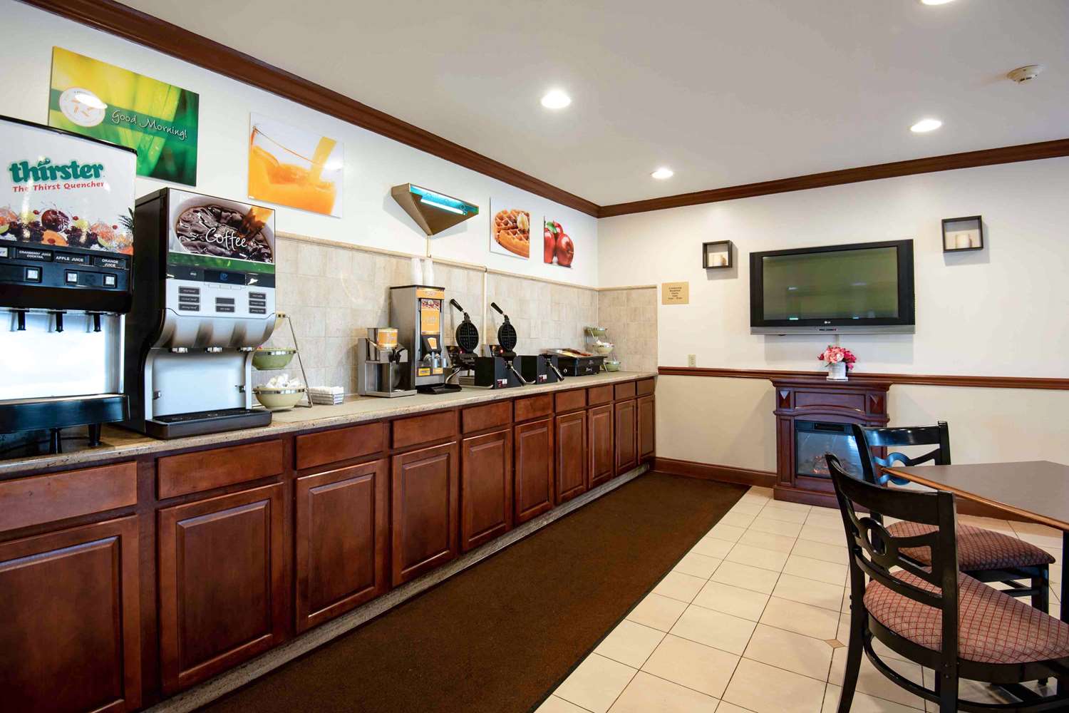 Quality Inn & Suites Quakertown-Allentown 18/18