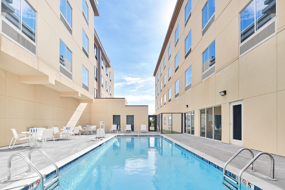 Four Points By Sheraton Oklahoma City Airport 1/32