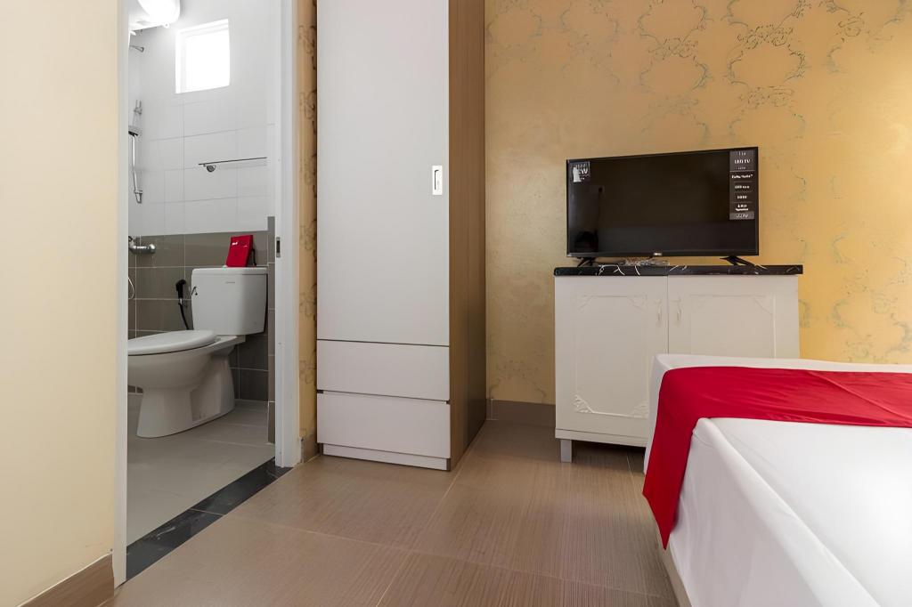 Reddoorz Plus Cipete Damai 20/33