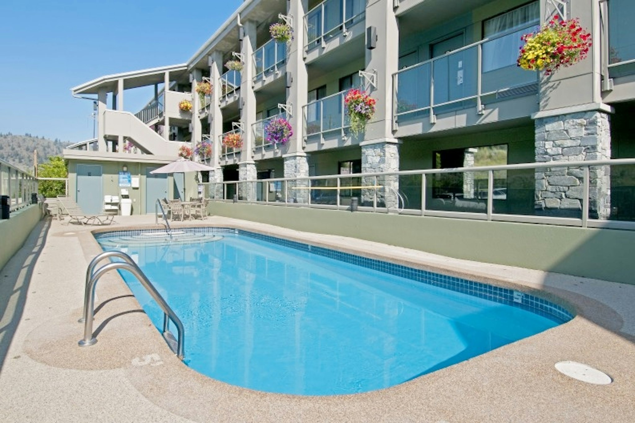 Accent Inns Victoria 6/53