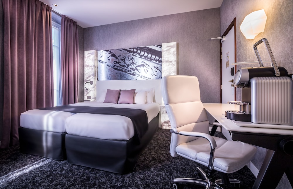 غرفة تنفيذية بسريرين منفصلين، Marais Grands Boulevards Hotel 2/3