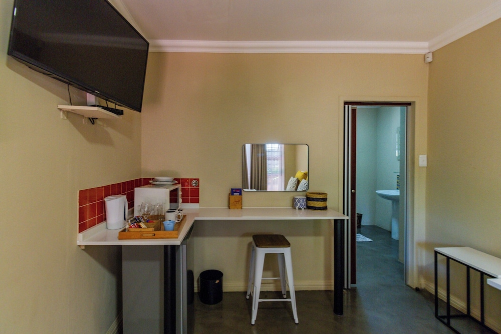 Pumleni Guesthouse 31/50