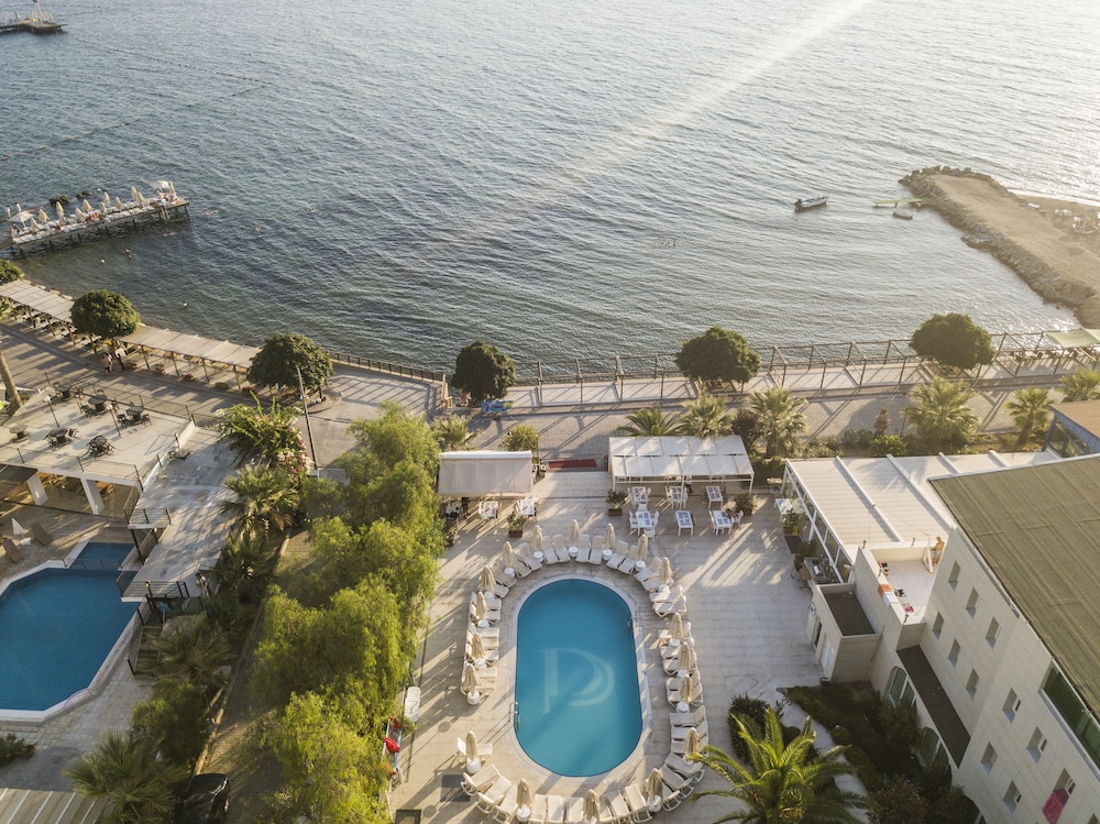 Dragut Point North Hotel 42/49