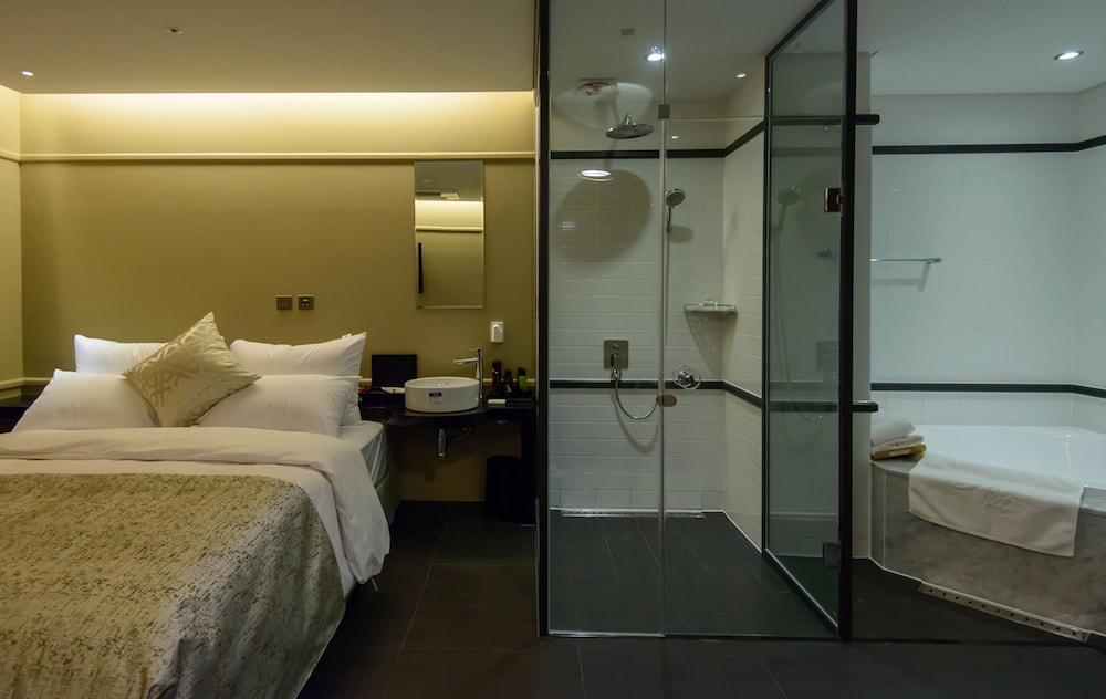JB Design Hotel 26/77