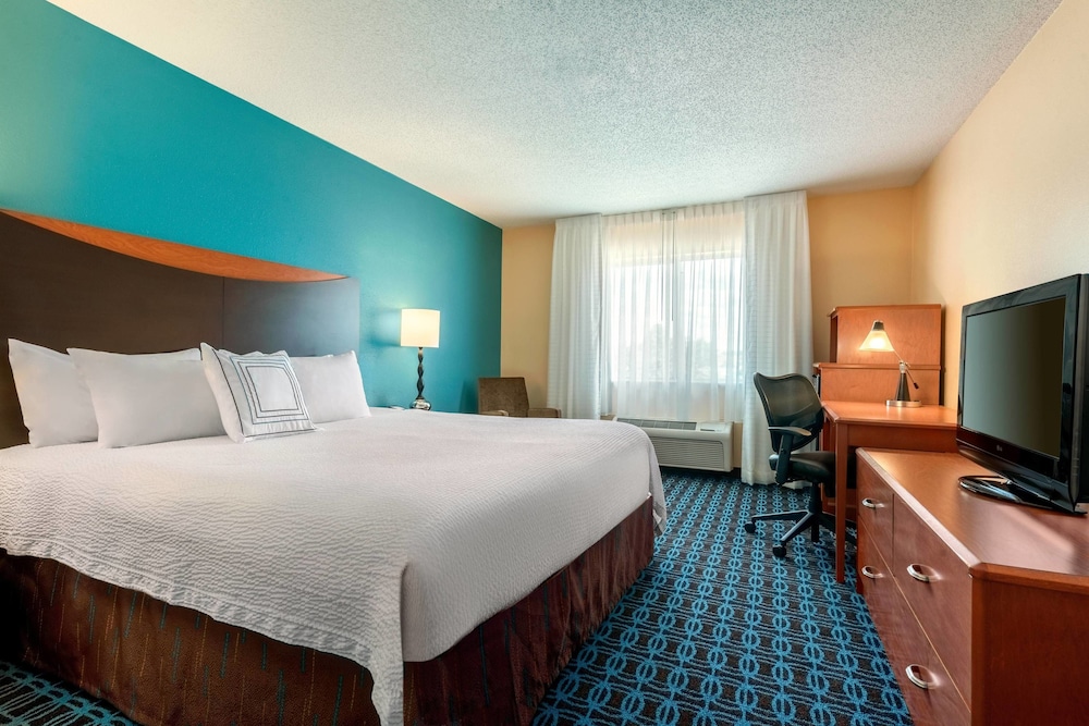 Fairfield Inn Suites Stevens Point 10/27