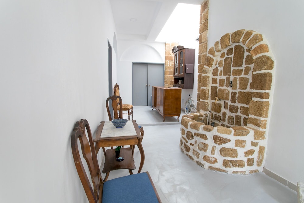 Mascot Boutique Hotel 13/50